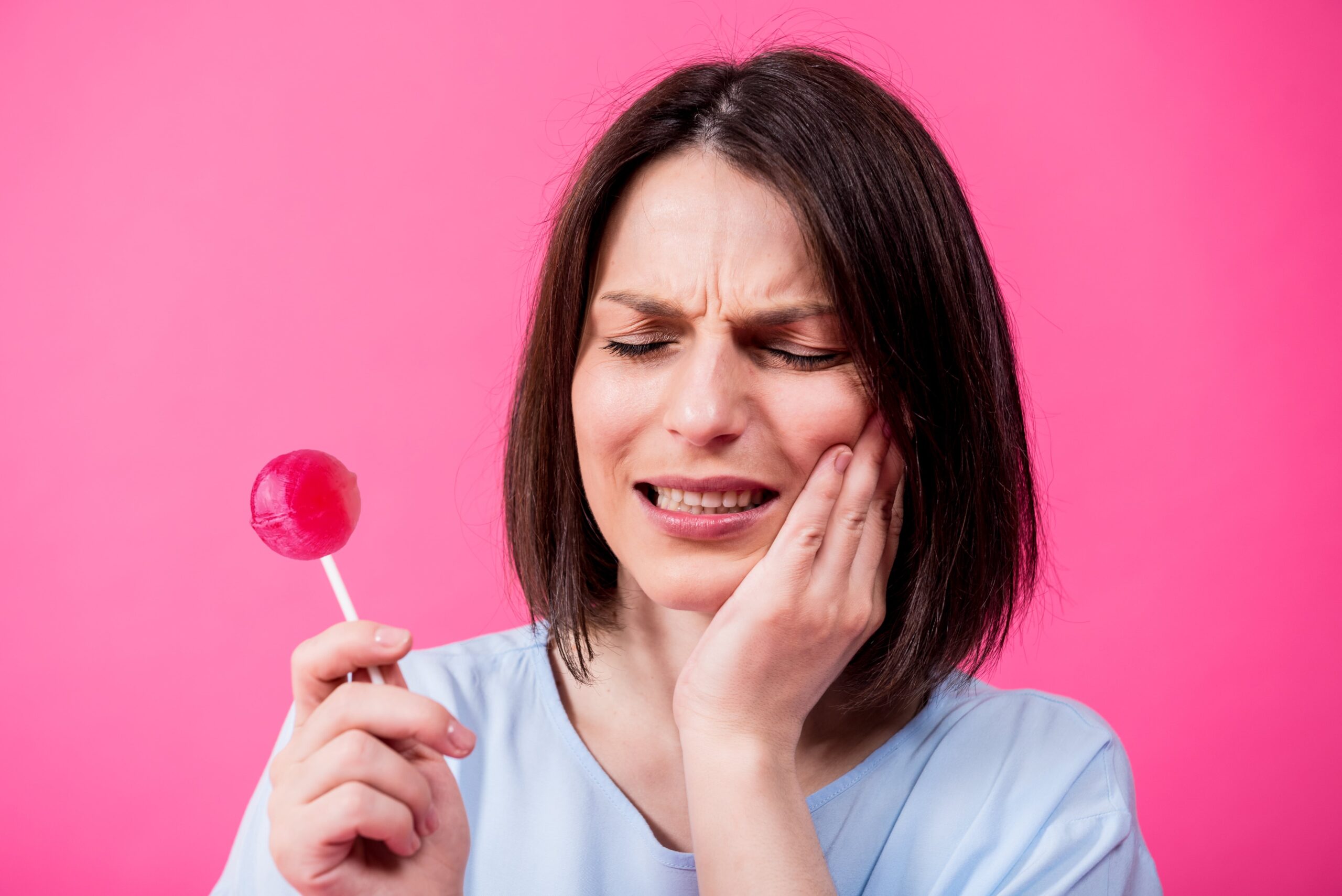 What to Do When Your Teeth Hurt From Eating Sweets